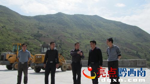 <a href=http://www.sz816.com/news/zhenfeng/ target=_blank class=infotextkey>ؑSh</a>hίίhL֝׌{(dio).JPG