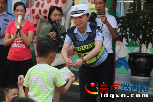 QQ截圖20150528163436.png