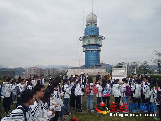 參觀學習現(xiàn)場5.jpg