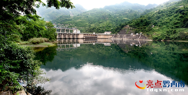 水庫大壩單景2.JPG