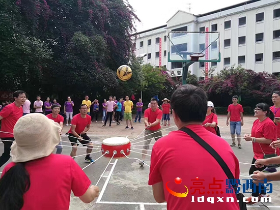 眾星捧月IMG_6148.JPG